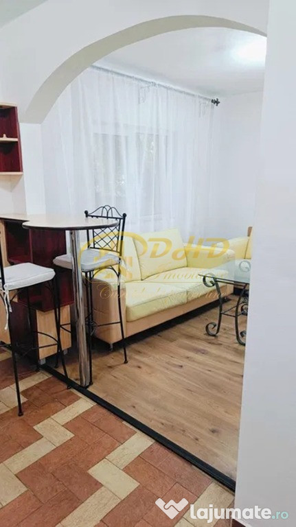 Apartament 2 camere in Podul de Fier