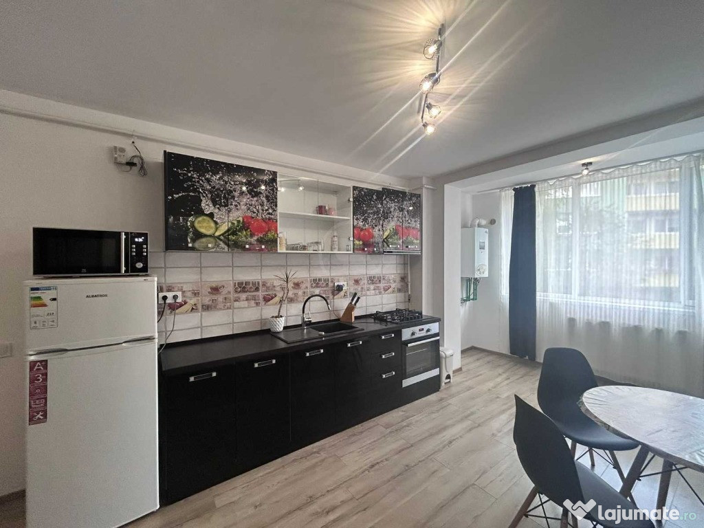 Apartament doua camere zona Floresti