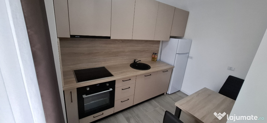 Apartament cu o camera si loc de parcare de inchiriat Torontalului