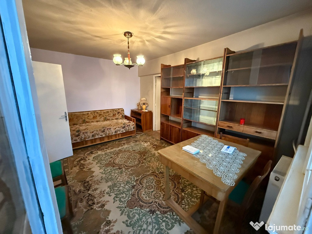 Ultracentral blocul „7ETAJE” etaj 2 vedere parc