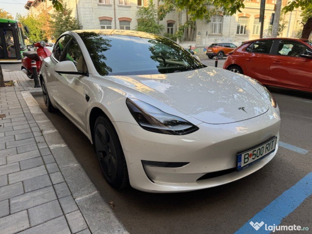 Tesla Model 3 din 2021 - Long Range Tractiune Integrala