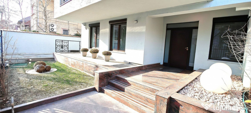 Proprietate superbă situată în zona exclusivistă a capit