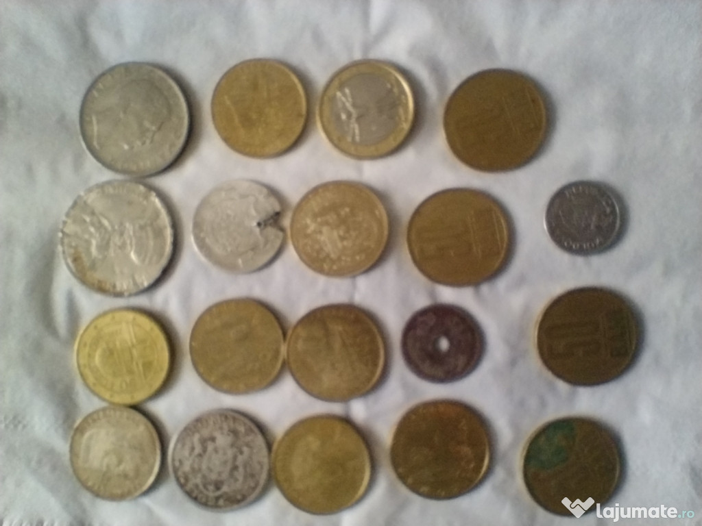 Vand monezi diferite