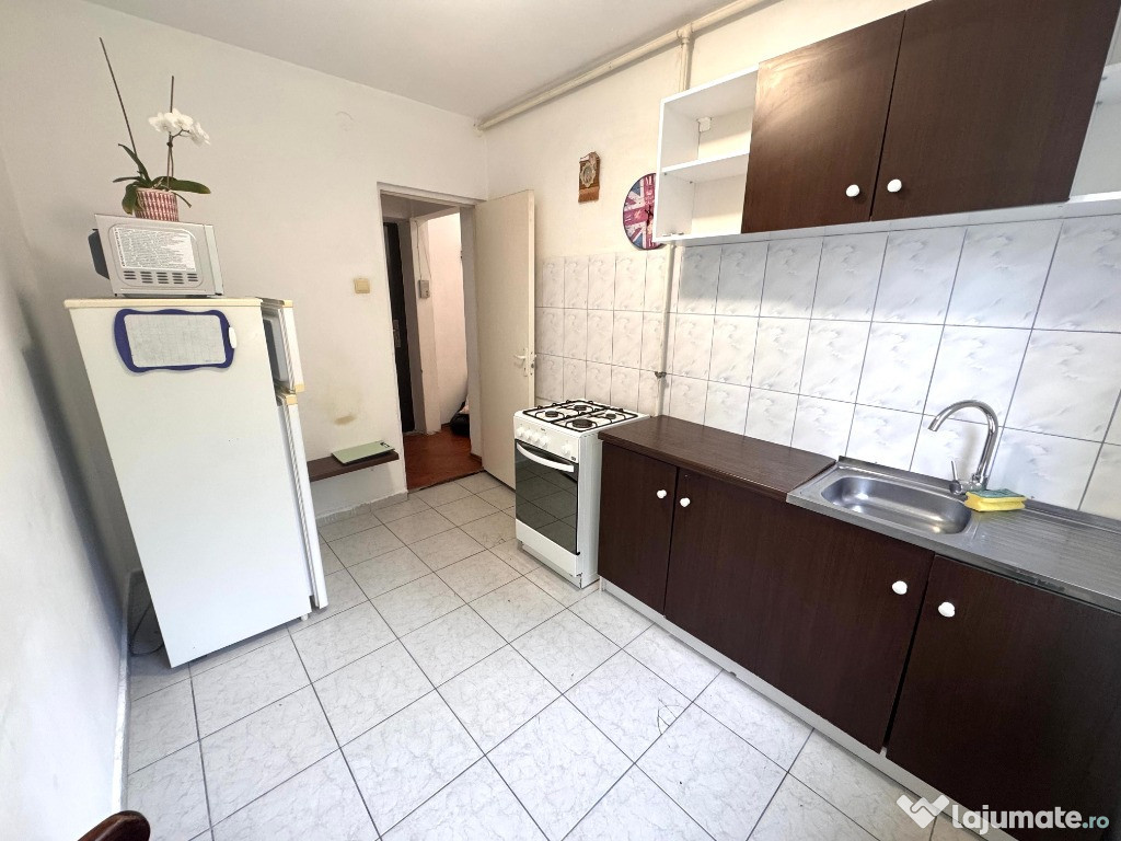 Apartament 3 camere | Zona Astra | Etaj 2/4 | 87.500 €