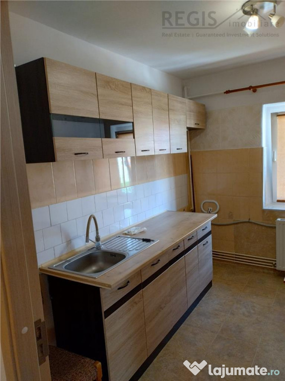 Apartament cu 2 camere, zona Noua