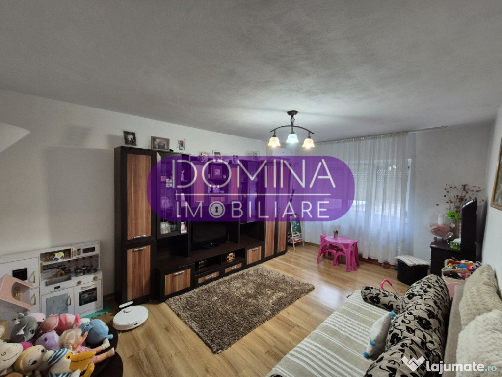 Apartament 2 camere, decomandat, str. Zambilelor