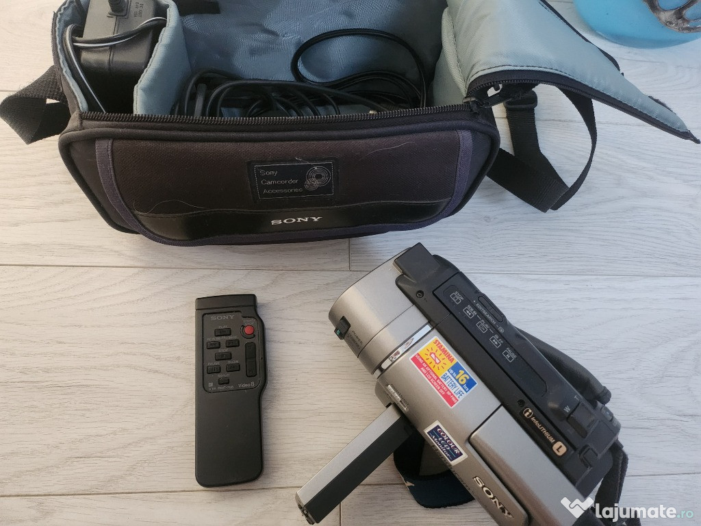 Camera video Sony Handycam Hi8