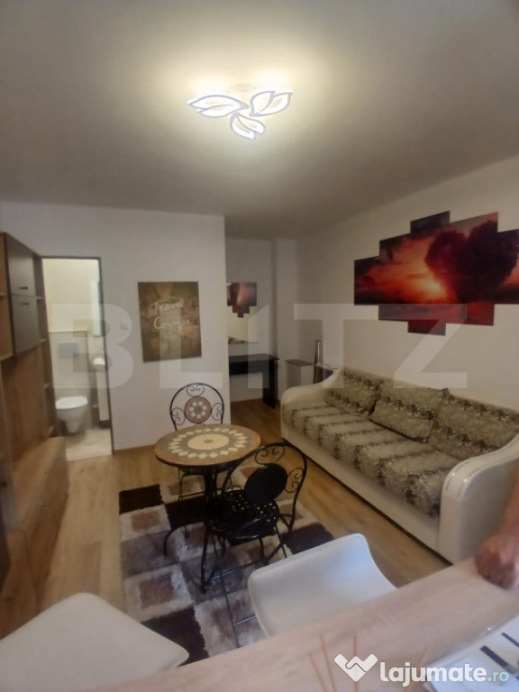 Garsoniera de vanzare, 16 mp, mobilata modern, zona Nicolina