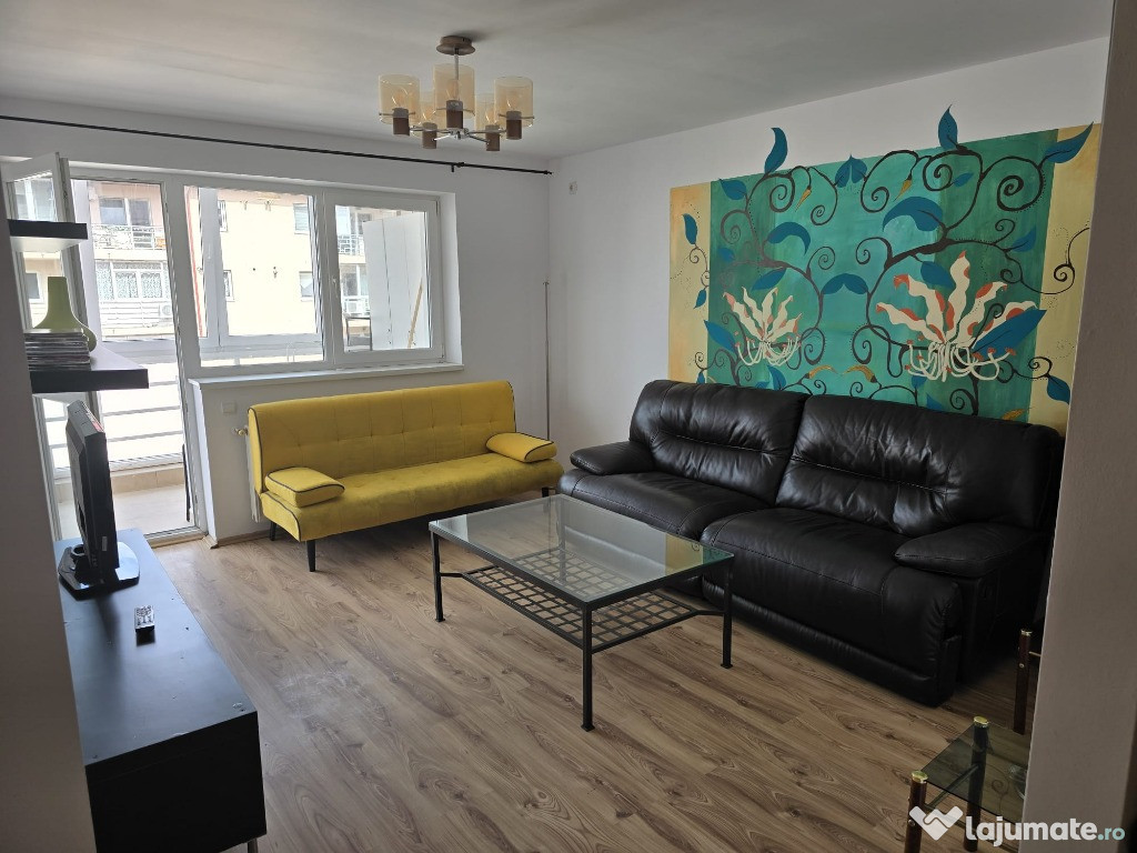 Inchiriez apartament 2 camere decomandate Vitan Rin Grand Hotel