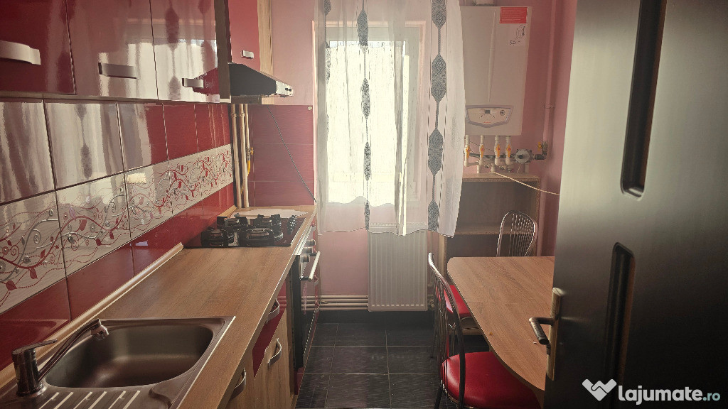 Inchiriez apartament 2 camere decomandat in Deva, Balcescu (Dunarea)