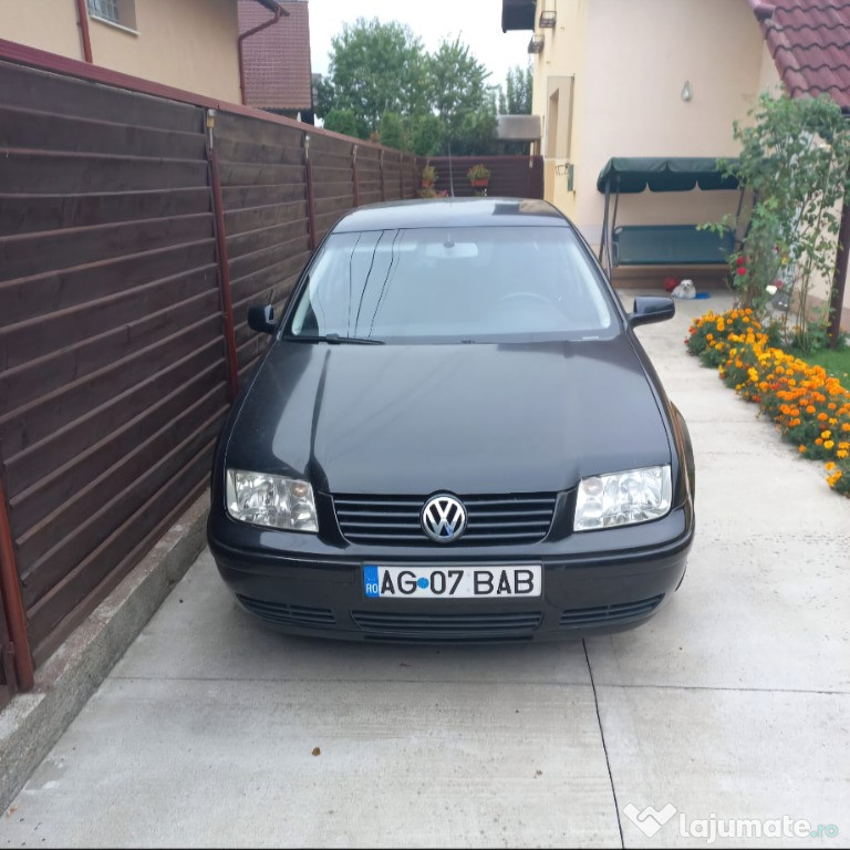 Vând Volkswagen Bora 2.0i automată