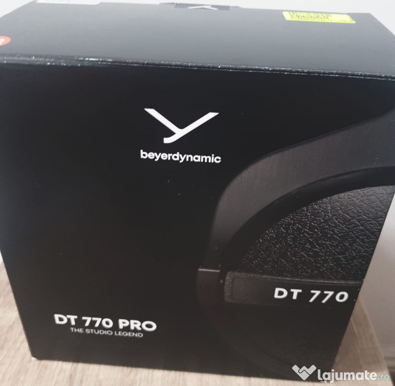 Casti de studio Beyerdynamic DT-770 Pro 250 Ohmi