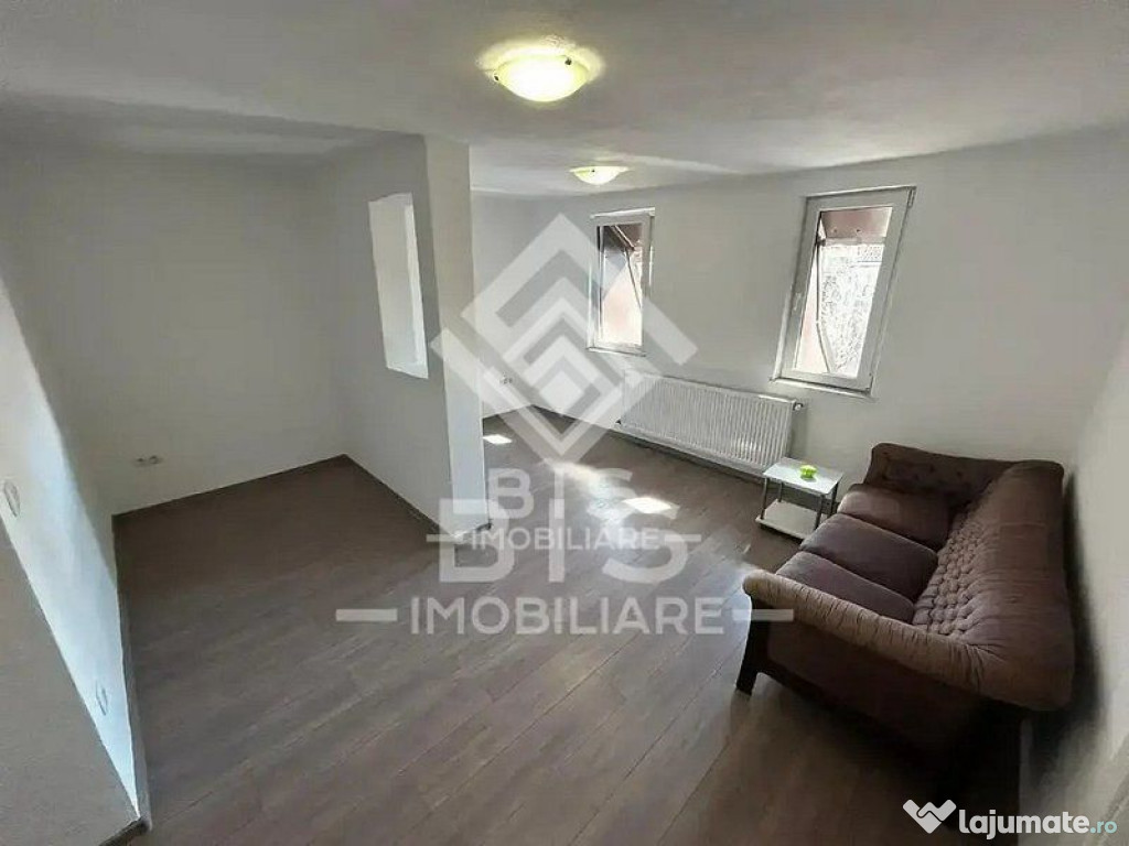 Apartament 3 camere - 70 MP - Strada Rodnei