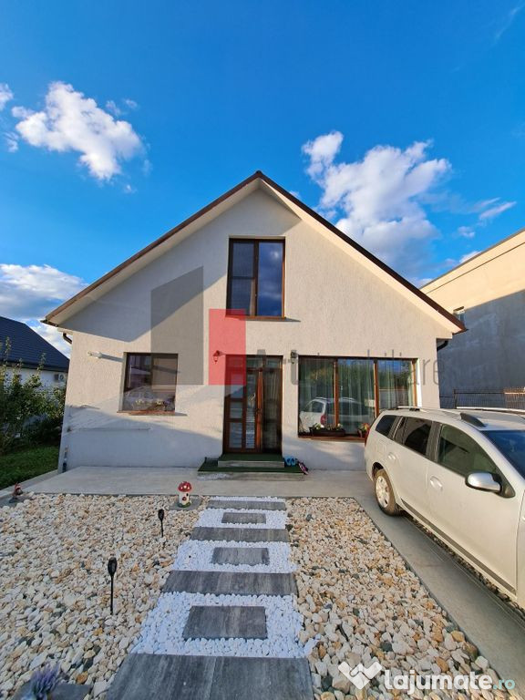 Casa individuala Valu lu Traian - teren mare 1000 mp