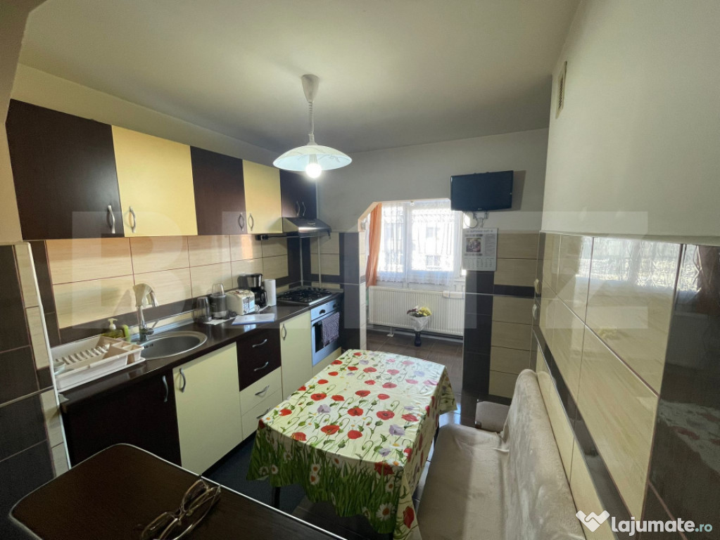 Apartament cu 2 camere, Zona Superba