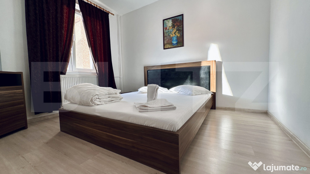 Rogerius, etaj intermediar, 3 camere decomandate, dublă ori