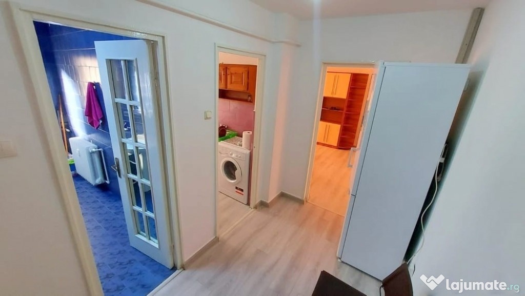 Apartament 1 camera D, Palatul de Justitie, Podul de Fier