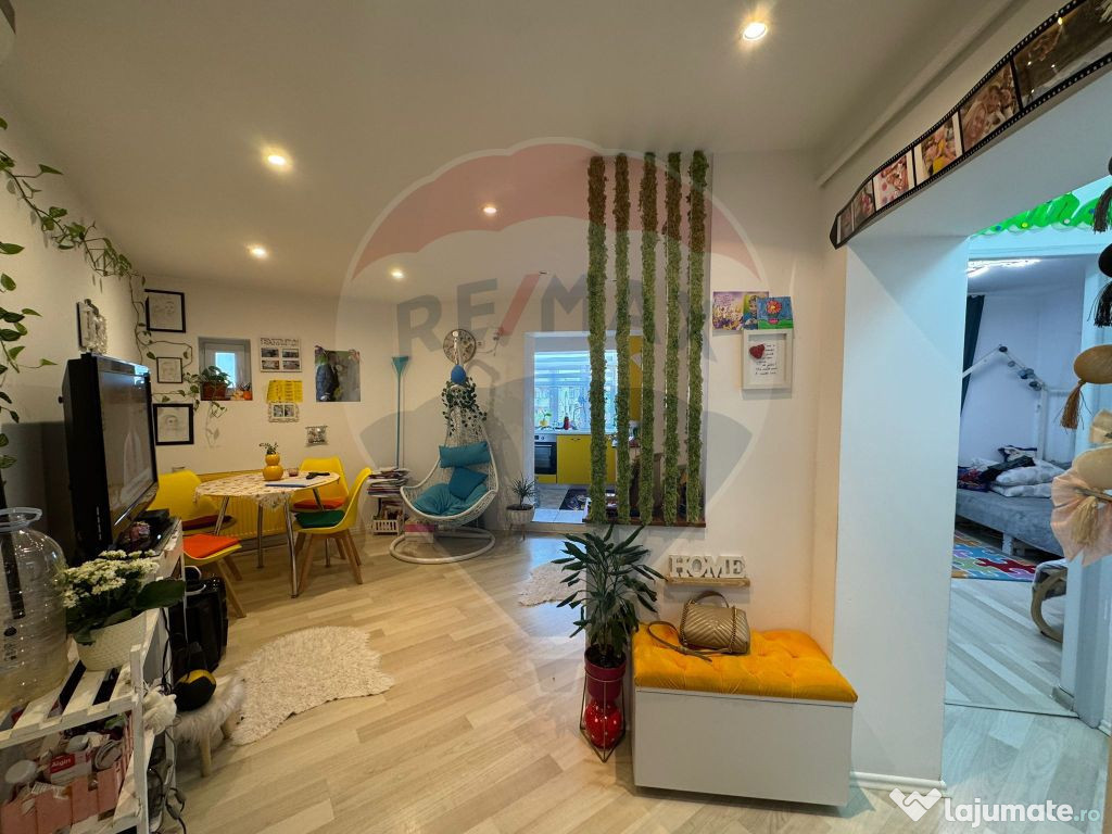 Apartament cu 2 camere de vânzare în zona Gara