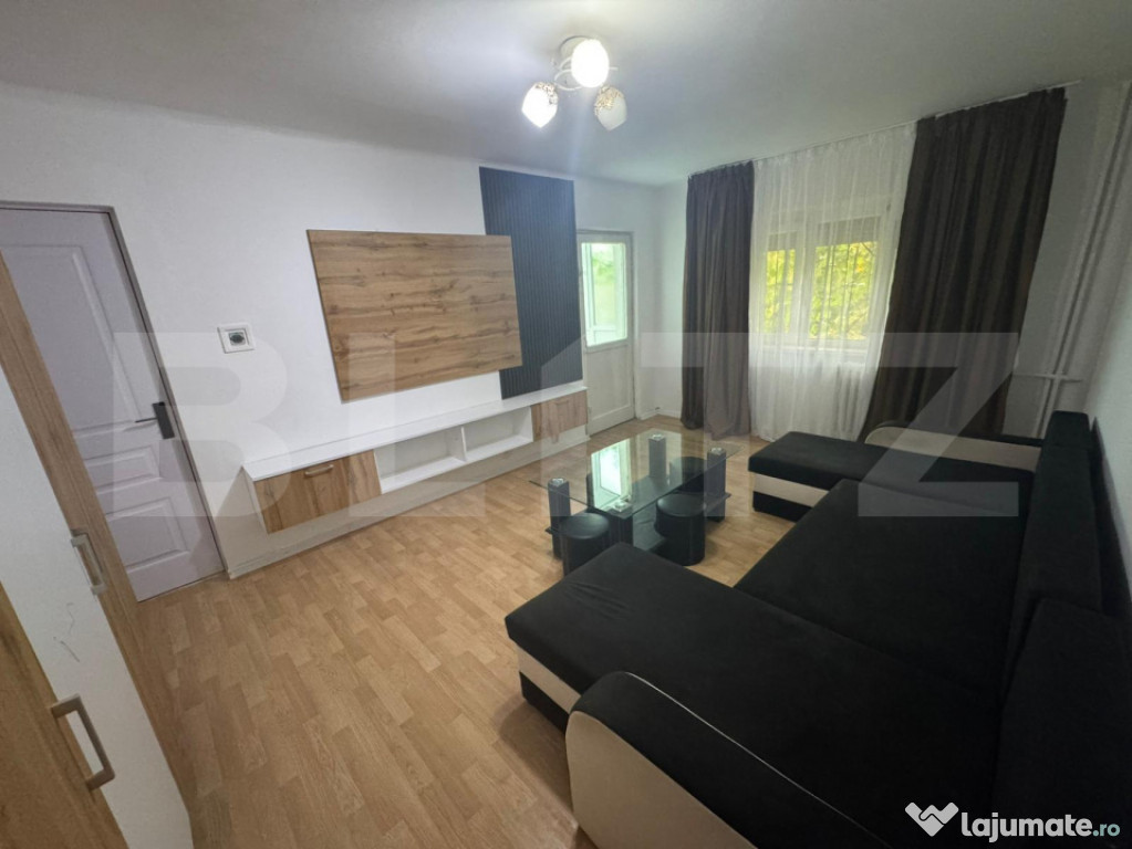 Apartament Decomandat etajul 1 Rovine, Zona Parculet