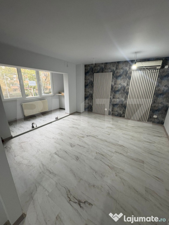 Apartament cu 3 camere modern renovat – zona independentei