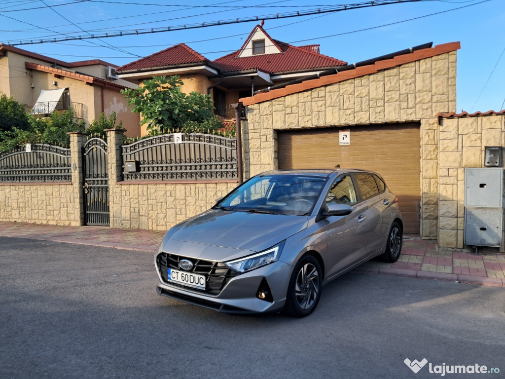 • HYUNDAI I20 • • 2021 • • 13 .000 KM • ESTE NOUĂ • Led line