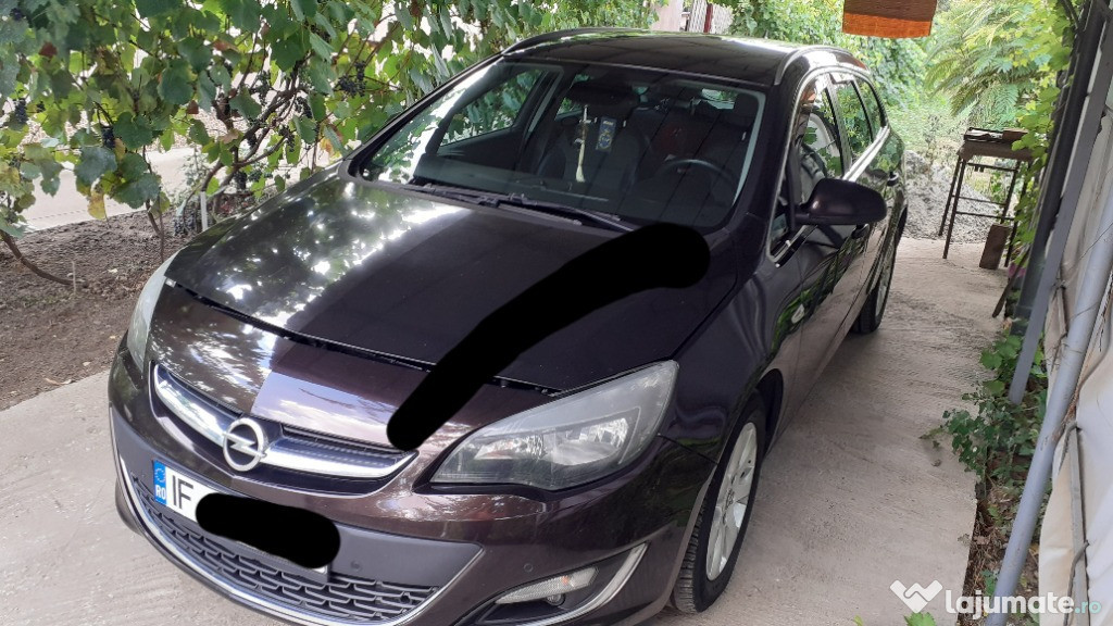 Opel Astra J sport tourer