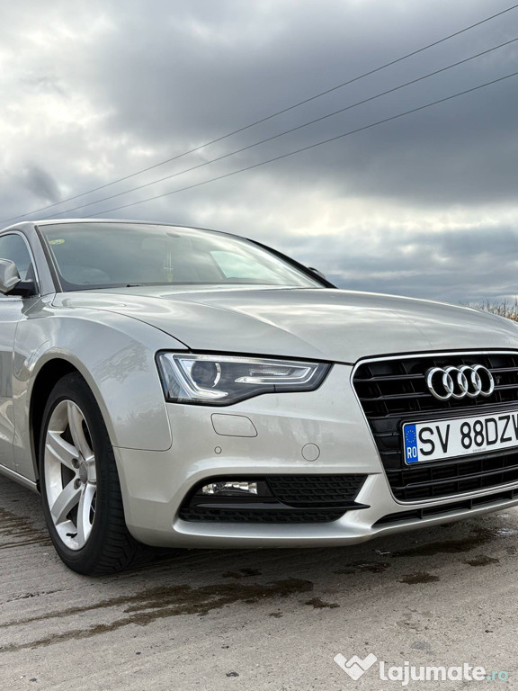 Vând Audi A5 Facelift