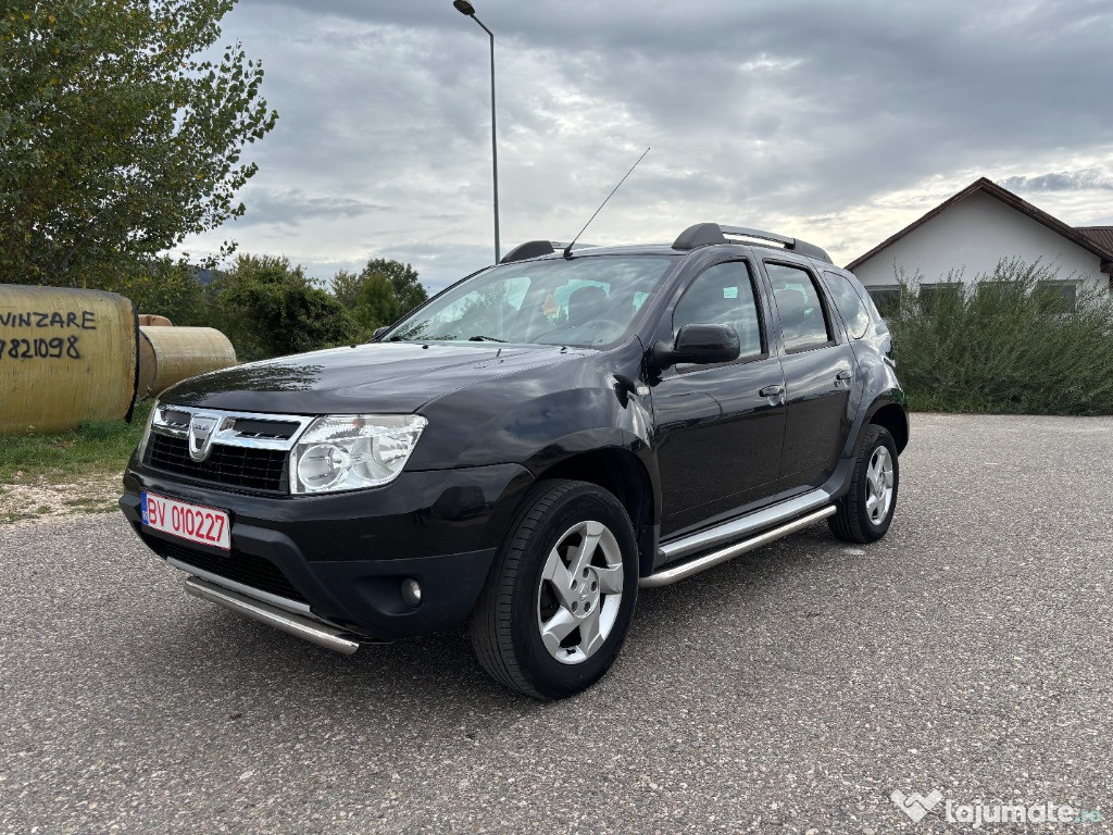 Dacia Duster suv an 2012 euro 5 benzina + GAZ Motor 1600 cm km 179000