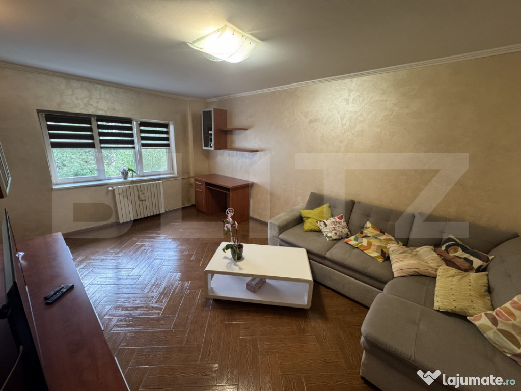 Apartament 4 camere, 82 mp, complet utilat – Rovine, Str.