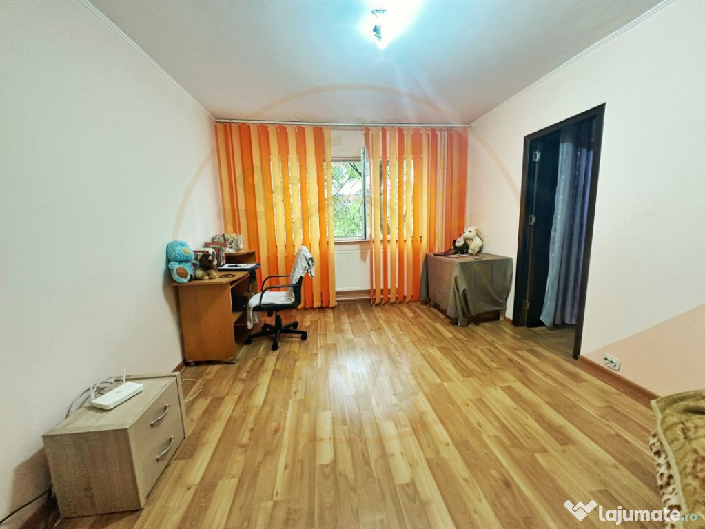 Apartament 2 camere Trivale etaj 1
