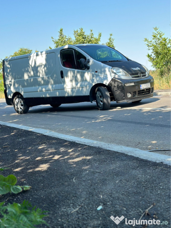 Opel Vivaro 2006