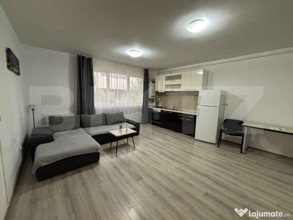 Apartament cu 2 camere 53mp cu parcare pe Catanelor