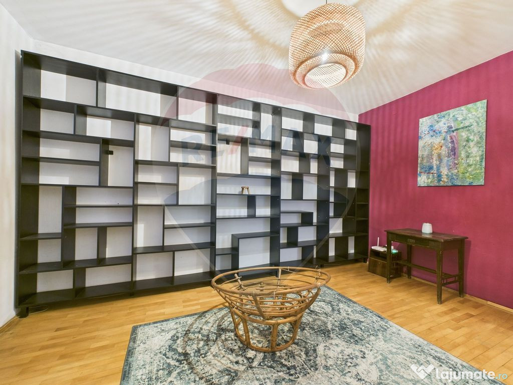 Casa artistica cu 3 camere de inchiriat in zona Drumul Sa...