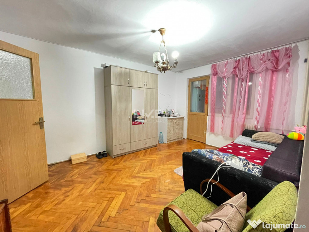 Apartament 2 camere-Podu Ros-Piata Nicolina-etaj intermediar