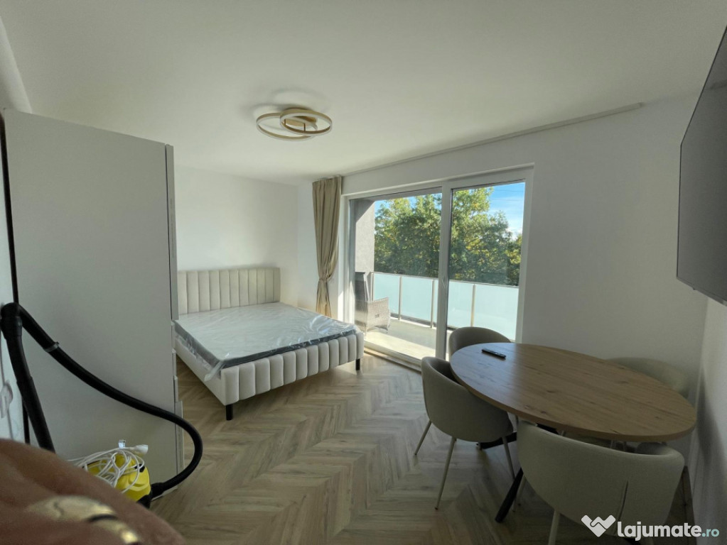 Inchiriez garsoniera LUX, totul nou zona Indepententei