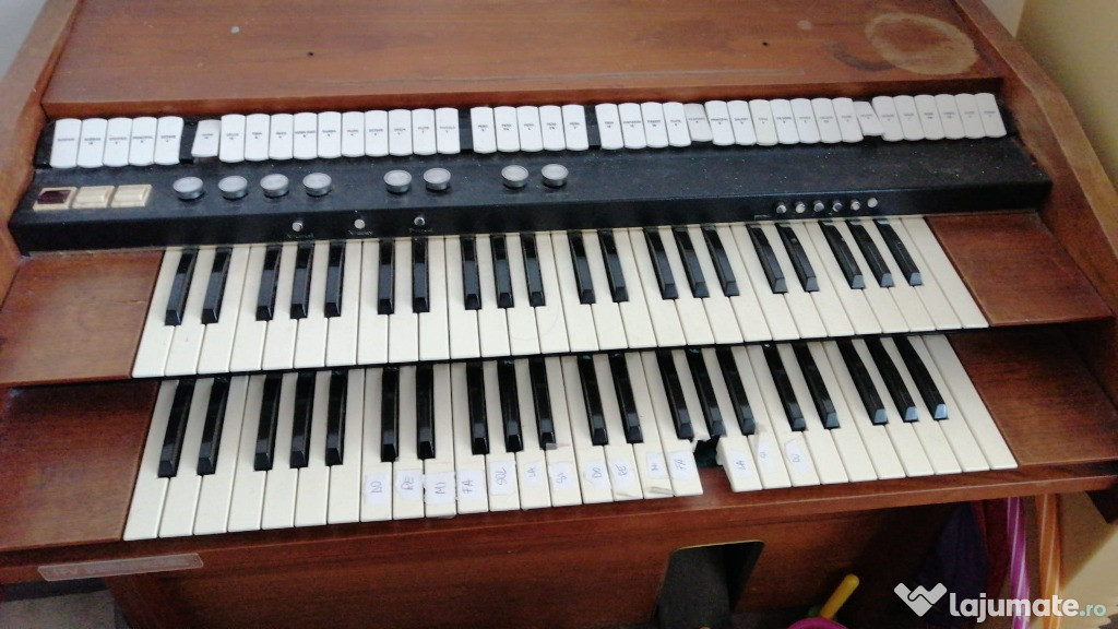 Orga electronică vintage Mossel & Versteege (anii ’70) – stil Hammond,