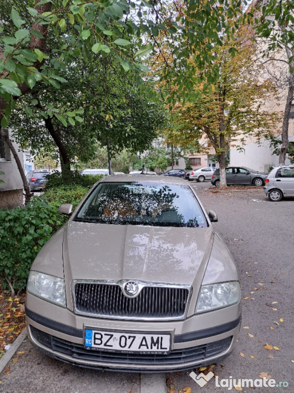 Vând Skoda Octavia 2
