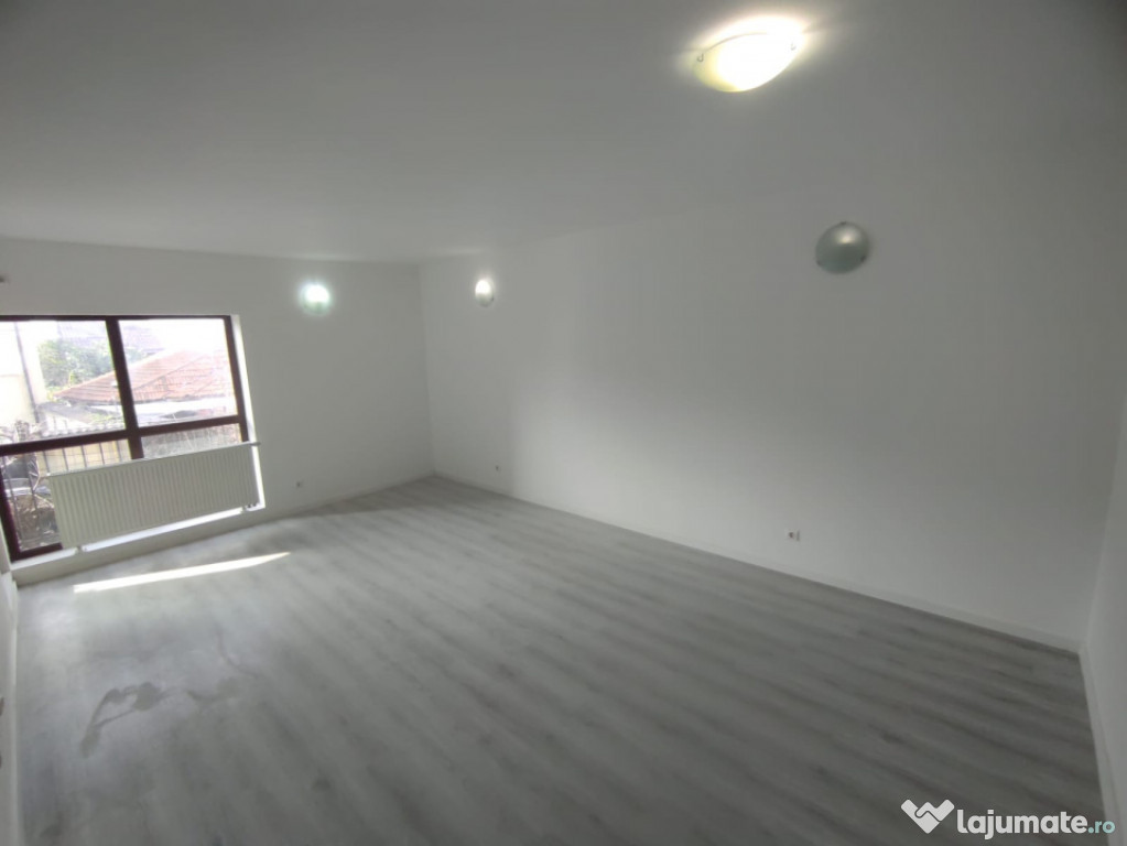 APARTAMENT 2 CAMERE DECOMANDAT PARTER, 62 MP, BRESTEI
