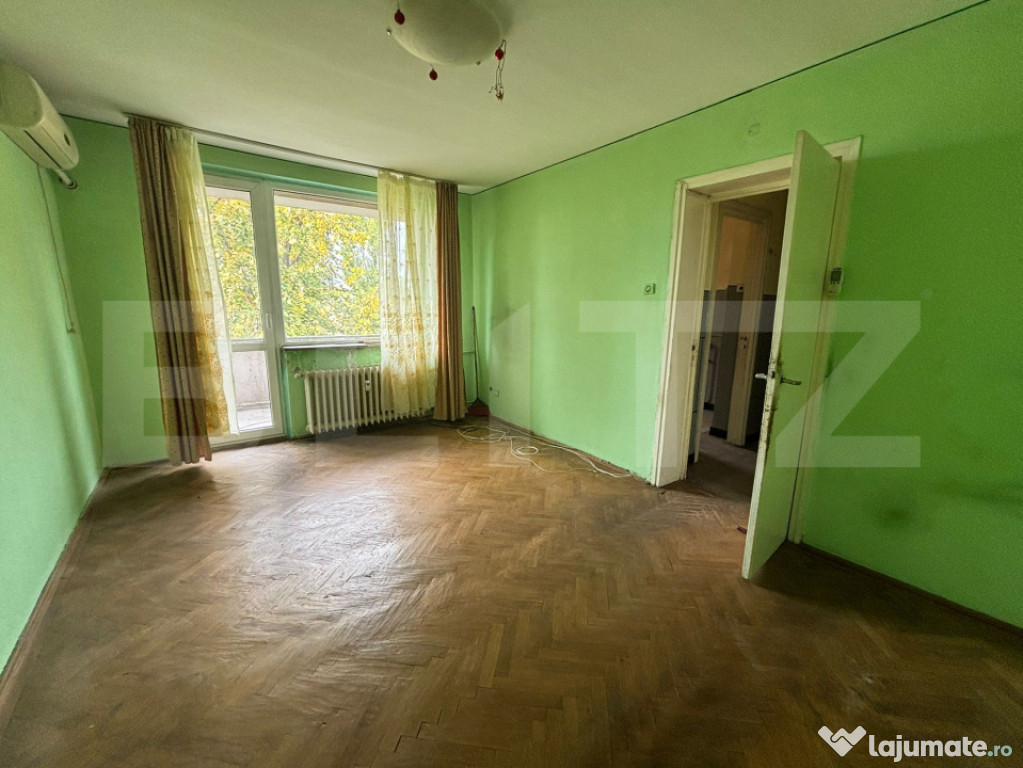 Apartament semidecomandat, 2 camere, zona Rotonda