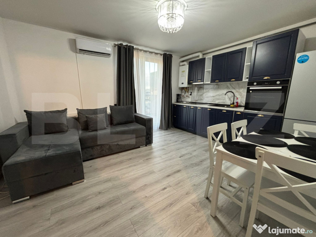 Apartament de vanzare, cu 2 camere, semidecomandat, 44 mp, z