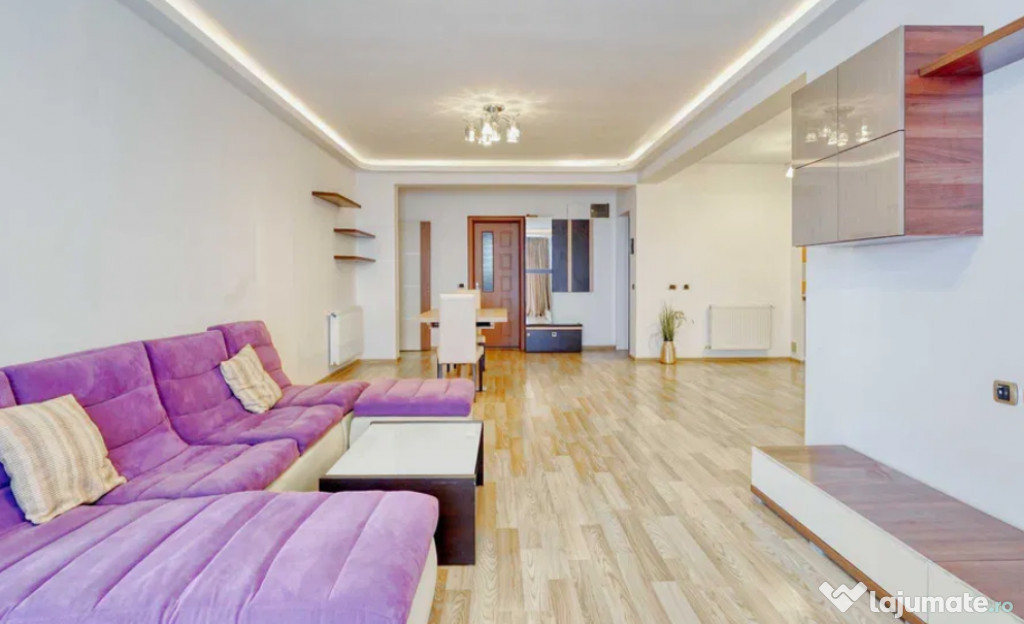 Apartament 3 camere, decomandat - zona Tractorul