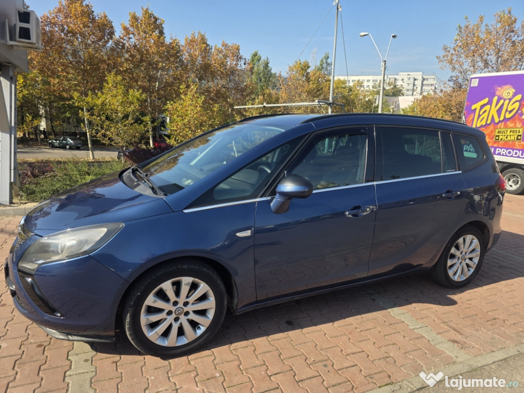 Vand Opel Zafira Tourer