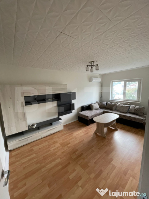 Apartament cu 3 camere - Podul De Fier