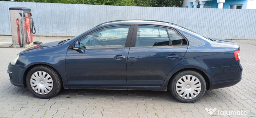 VÎND VW Jetta 1.6 benzinar si Gpl din 2007