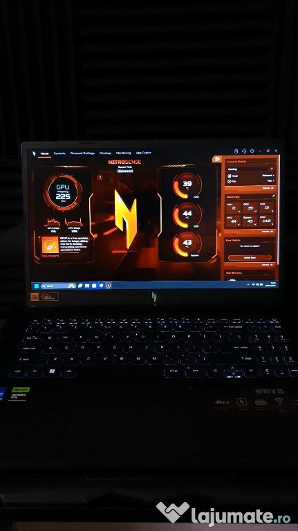 Laptop Gaming Acer Nitro V15 • RTX4050 • 64GB DDR5 • i5-13420H •