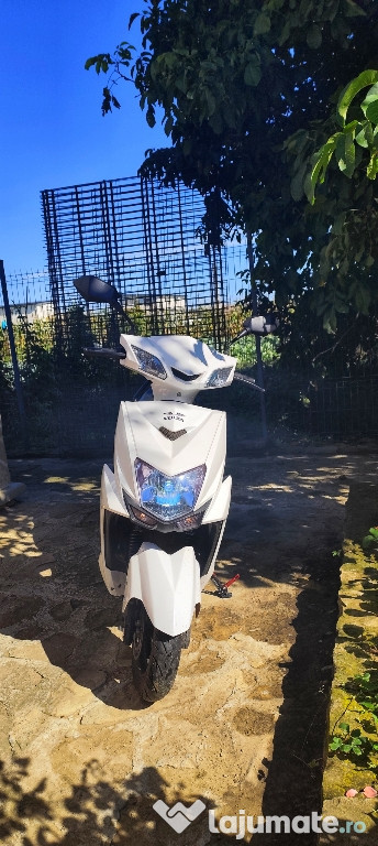 Scuter electric Volta S1, 1500W, autonomie 74km, fără permis