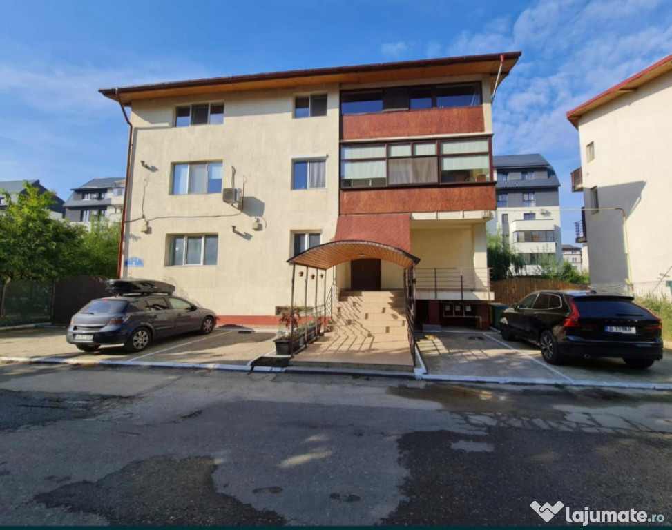 Vânzare Apartament 4 camere+posibilitate spatiu comercial l