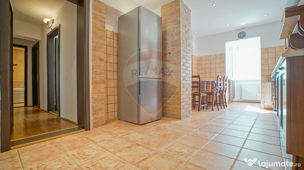 COMISION 0%! 3 CAMERE MOBILAT SI UTILAT COMPLET | STR. JE...