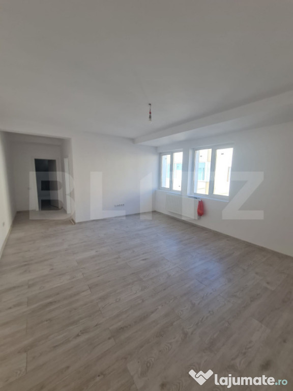 Apatrtament semidecomandat, finisaje noi, bucatarie inchisa,