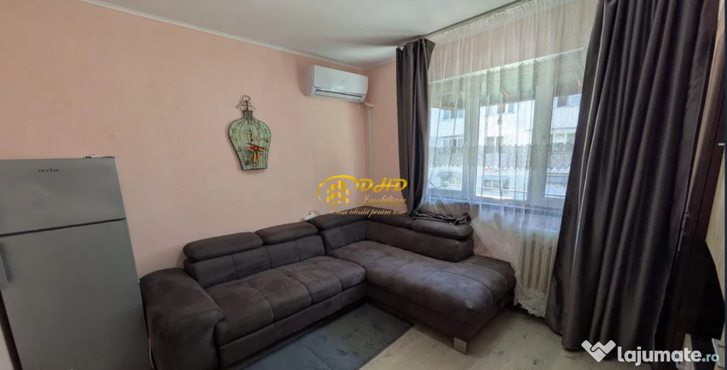 De Vanzare Camera de camin